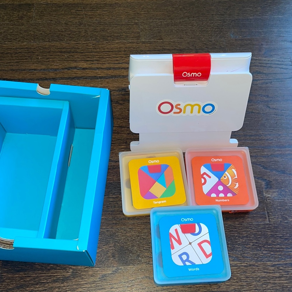 Used OSMO genius starter kit for fire tablet